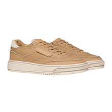 Carregar imagem no visualizador da galeria, Reebok Ltd Club C Brown Canvas