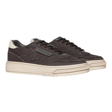 Carregar imagem no visualizador da galeria, Reebok Ltd Club C Grey Canvas