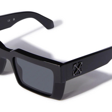 Carregar imagem no visualizador da galeria, Off-White Moberly Sunglasses Black Dark Grey