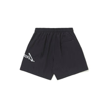 Carregar imagem no visualizador da galeria, Short Barra Crew Assinatura Logo Refletivo Preto