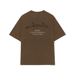 Camiseta Barra Crew Assinatura Atelie Marrom Estonada