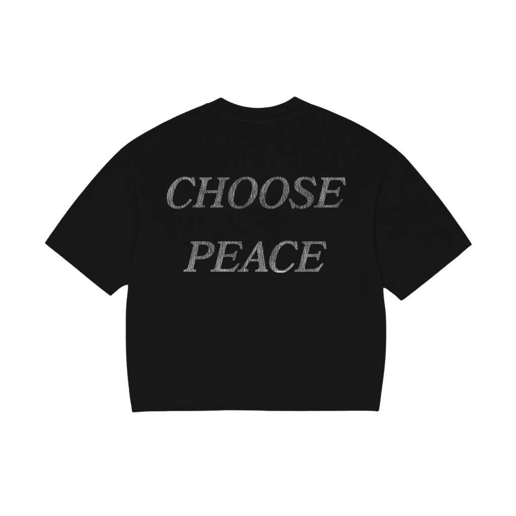 Camiseta Boxy Over Singa Peace Preta