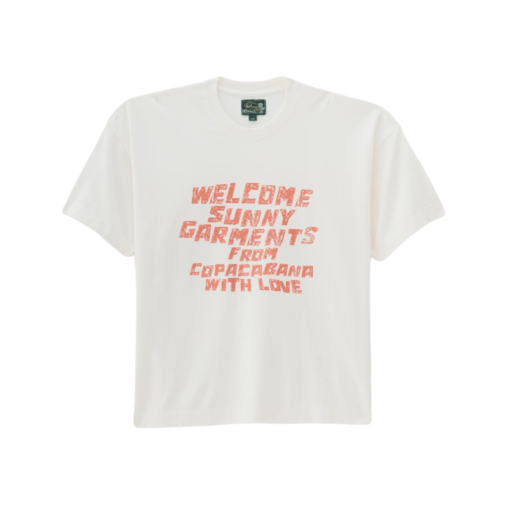 Camiseta Boxy Welcome Rio Copacabana with Love  Off White
