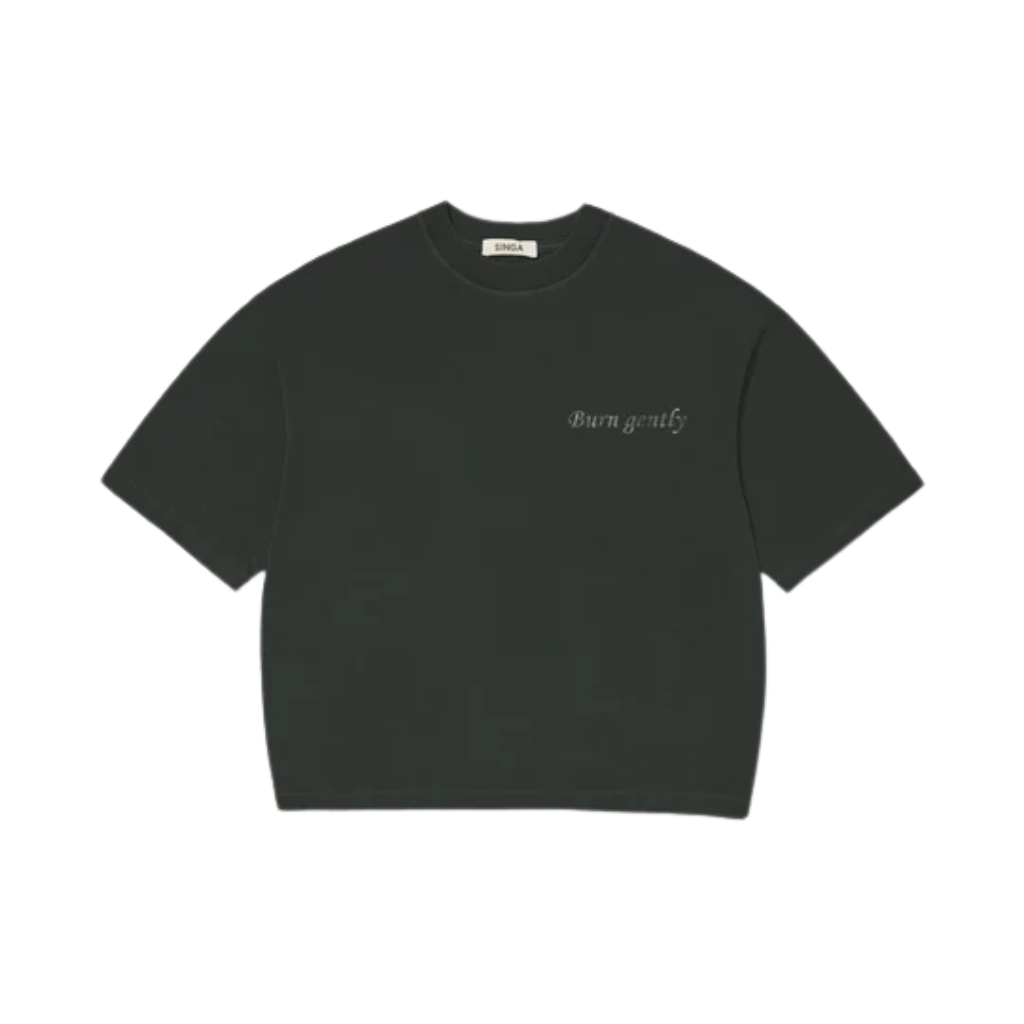 Camiseta Boxy Over Singa Burn Gently Preta Estonada