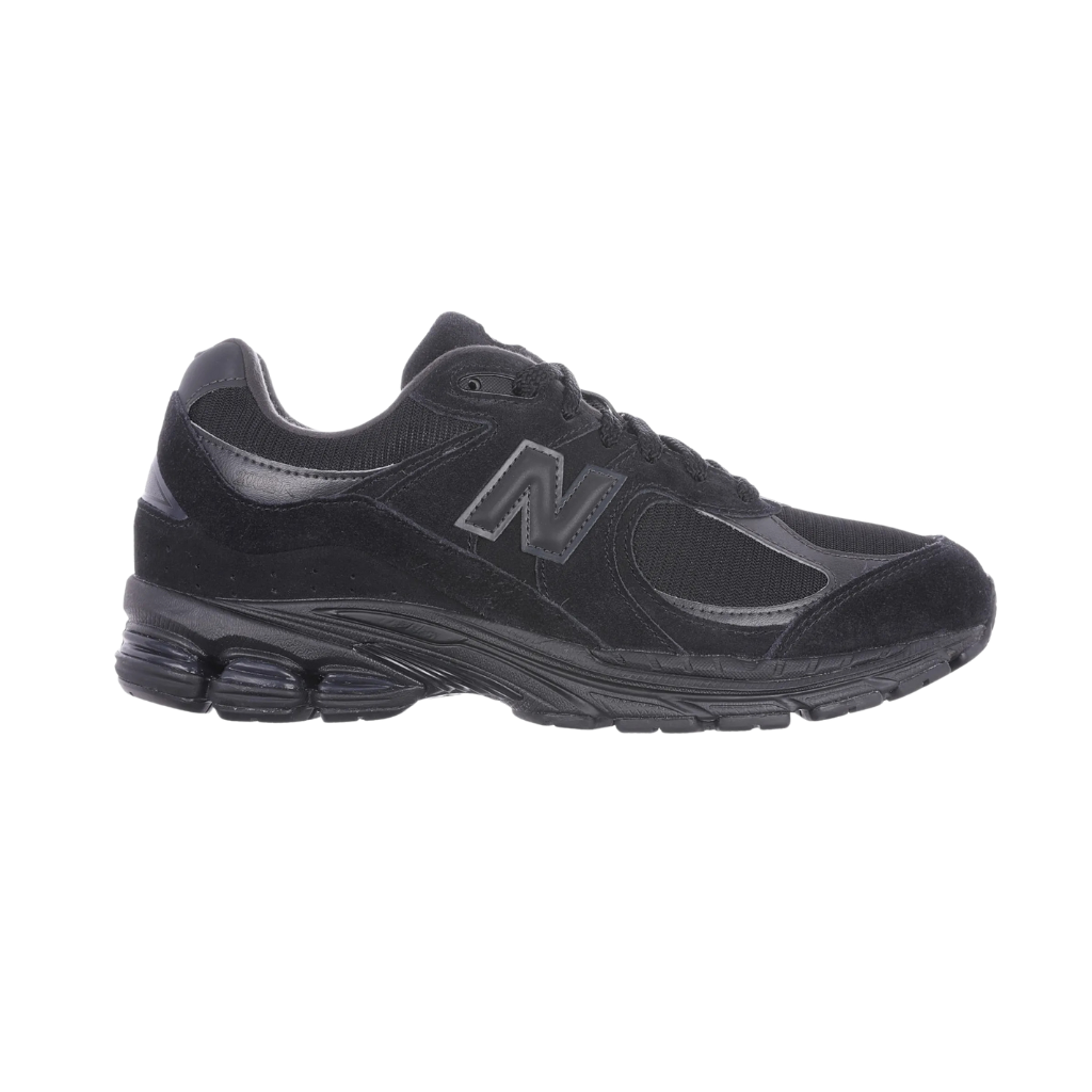 New Balance 2002R Triple Black – Oak Peak