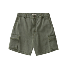 Carregar imagem no visualizador da galeria, Bermuda Cargo Carnan Twill Verde
